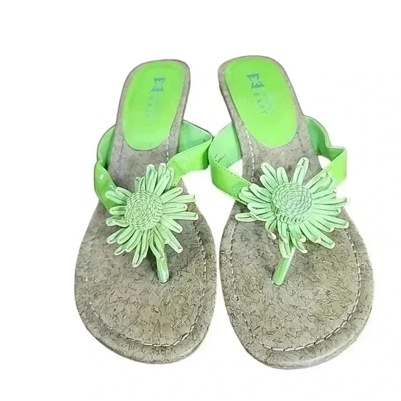 EMERGENCY Exit y2k Flower Patch 🌼 sandals. Size 9m - Picture 3 of 8